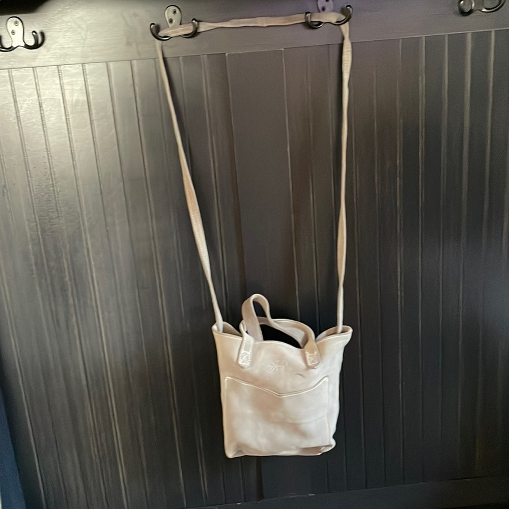 Freshly Picked Small Pouch bag